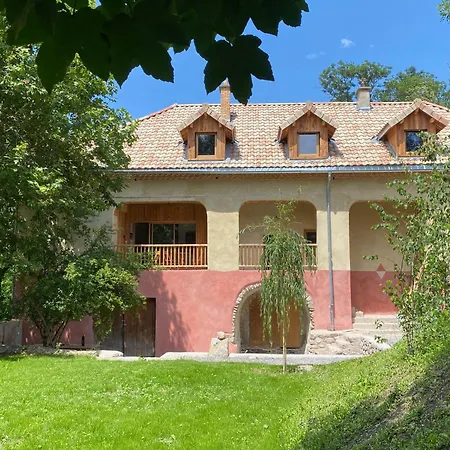 Holiday home Les Du Dauphine Et Logis A La Ferme Gap