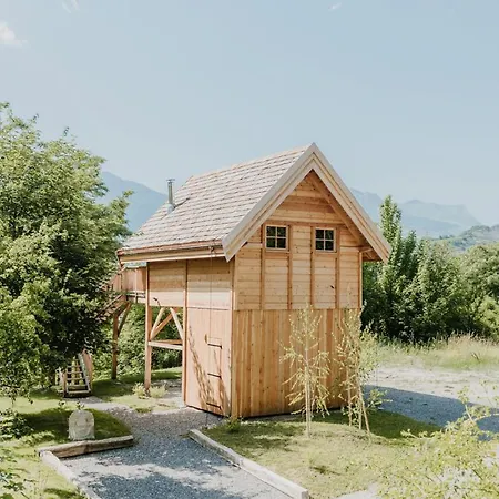 Holiday home Les Du Dauphine Et Logis A La Ferme
