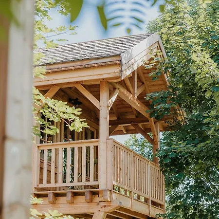 Holiday home Les Du Dauphine Et Logis A La Ferme Gap