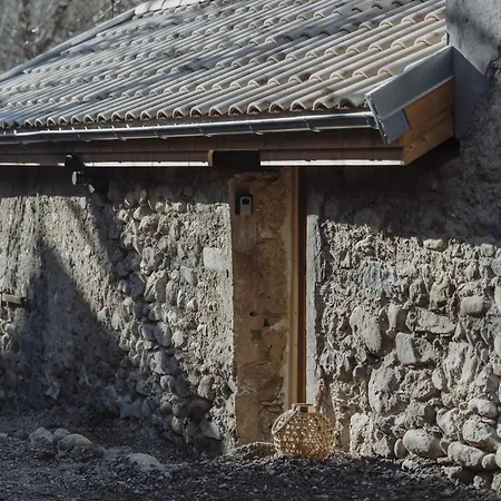 Les Du Dauphine Et Logis A La Ferme *