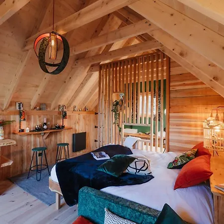 Les Du Dauphine Et Logis A La Ferme Feriehus