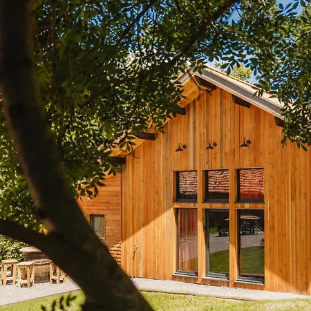 Feriehus Les Du Dauphine Et Logis A La Ferme *