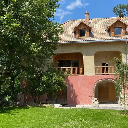 Les Du Dauphine Et Logis A La Ferme *